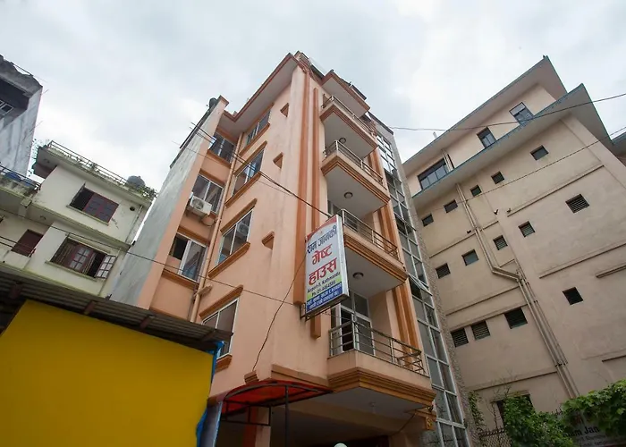 Oyo 161 Ram Janaki Hotel